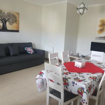 Ismene Apartment *